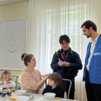 secours aux refugies ukrainiens en moldavie